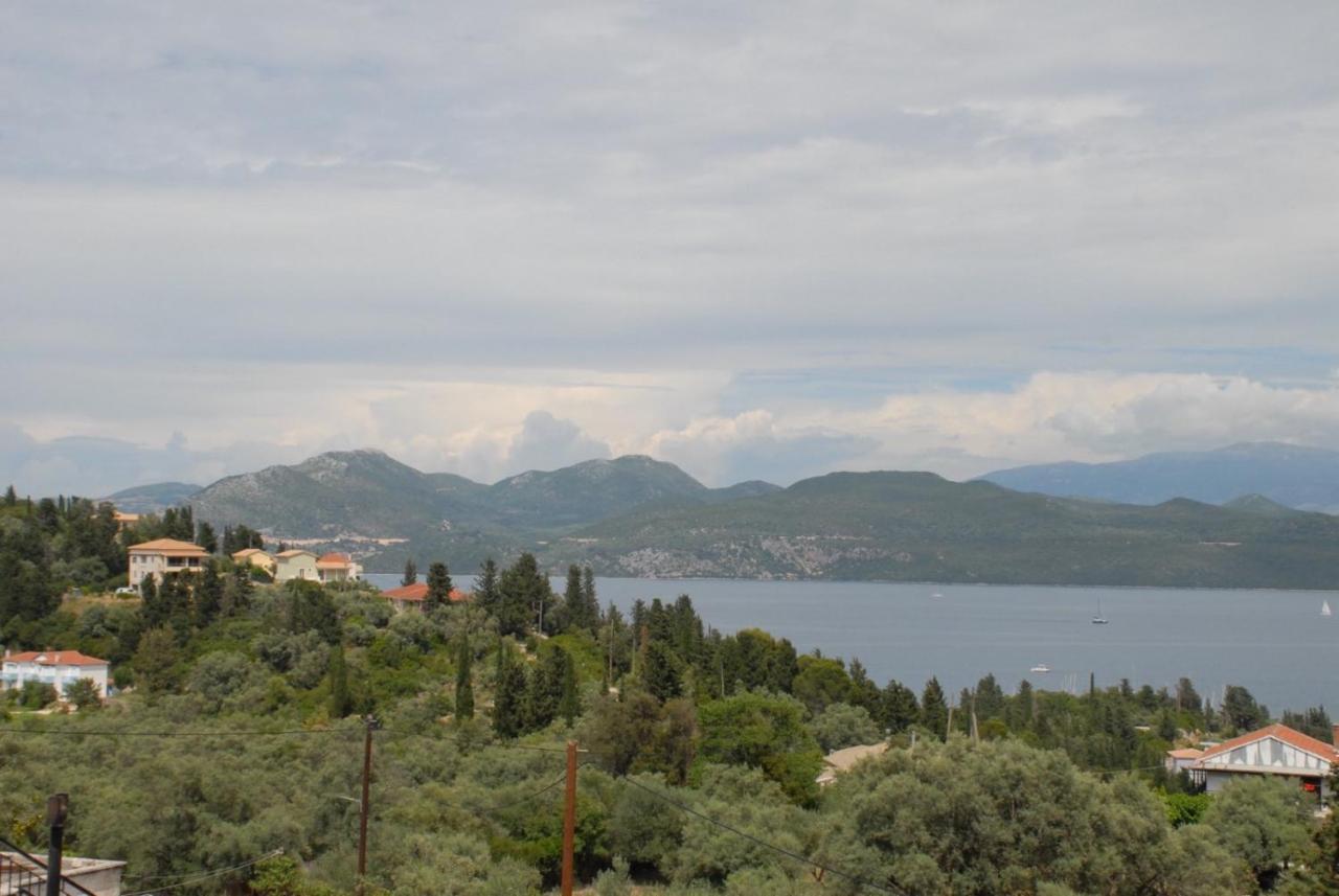 Gerakofolia-Villa Nikiana Exterior foto
